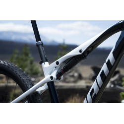 NEW GIANT ANTHEM ADV SL2 2026